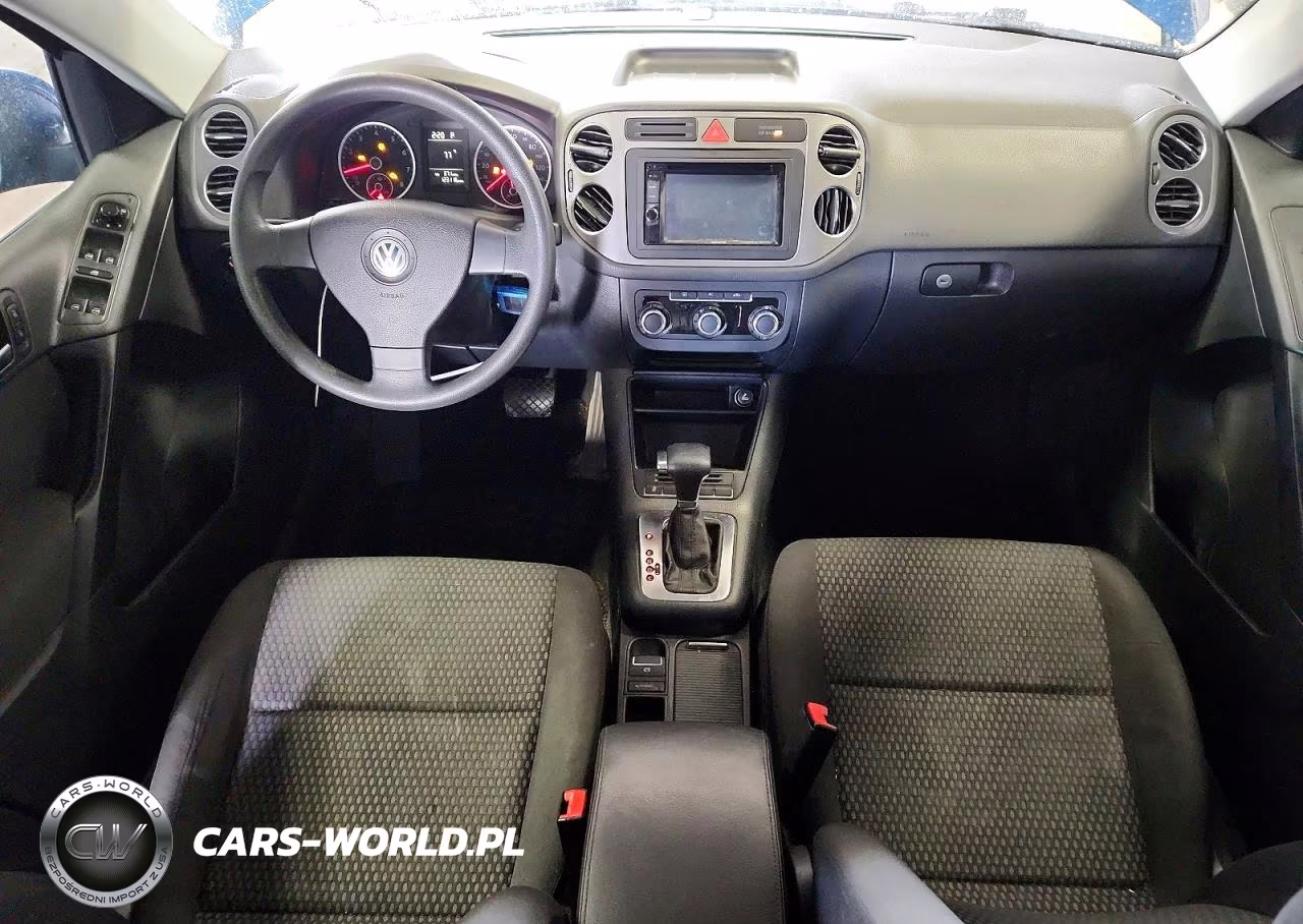 2010 Volkswagen Tiguan S VIN:WVGAV7AX0AW002741 - 8