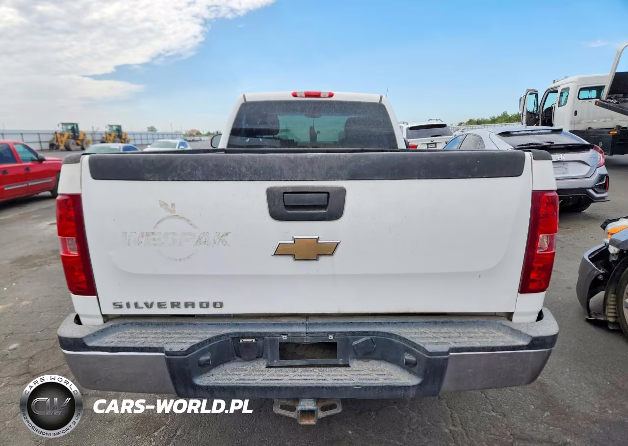 2009 Chevrolet Silverado C2500 Heavy Duty VIN:1GCHC44K99F142810 - 6