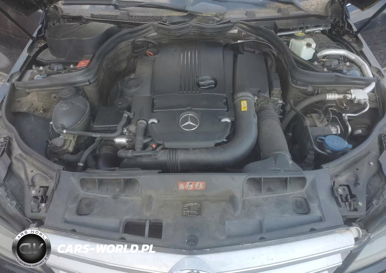 2012 Mercedes-Benz C 250 VIN:WDDGF4HBXCA622670 - 11