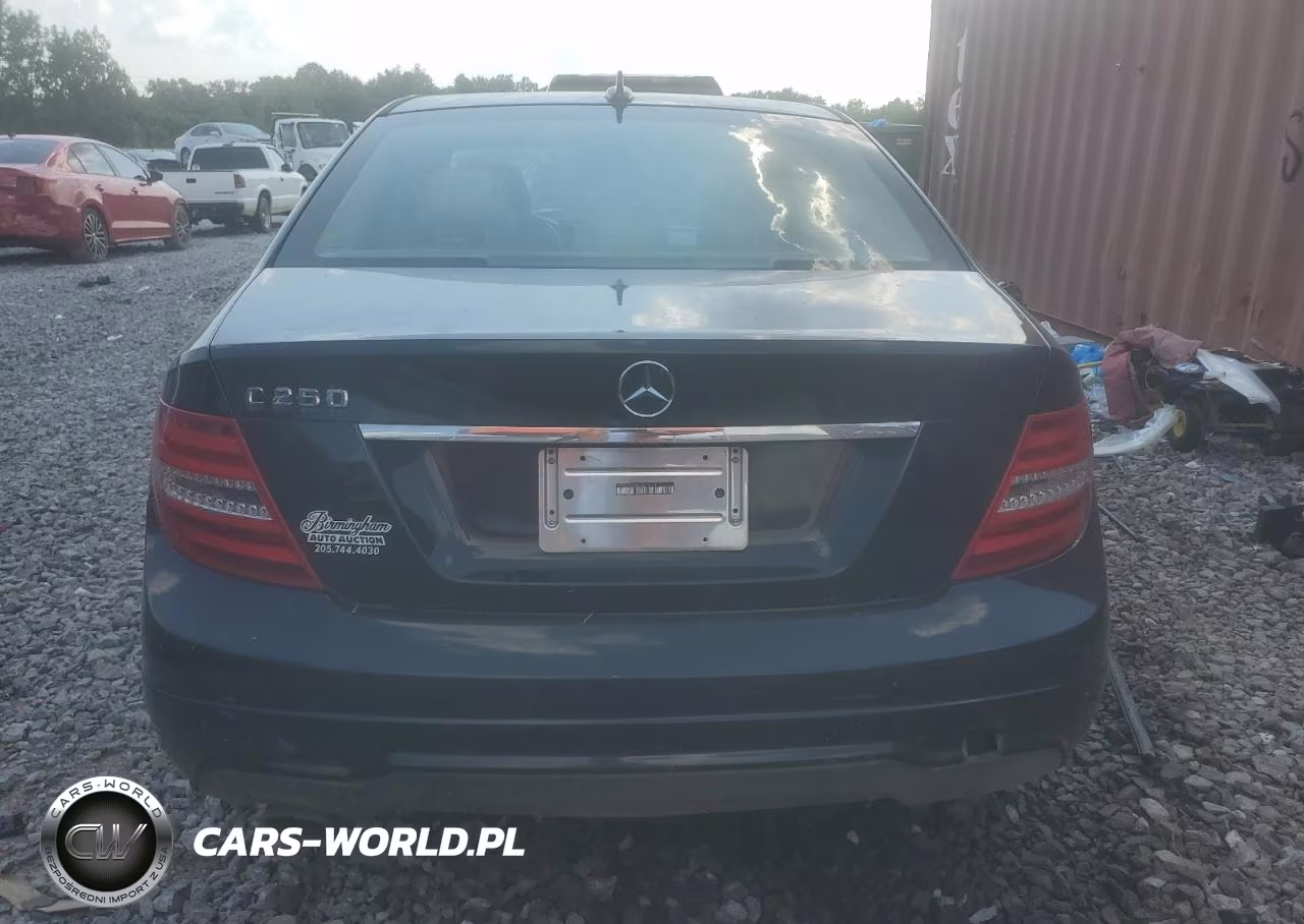 2012 Mercedes-Benz C 250 VIN:WDDGF4HBXCA622670 - 6