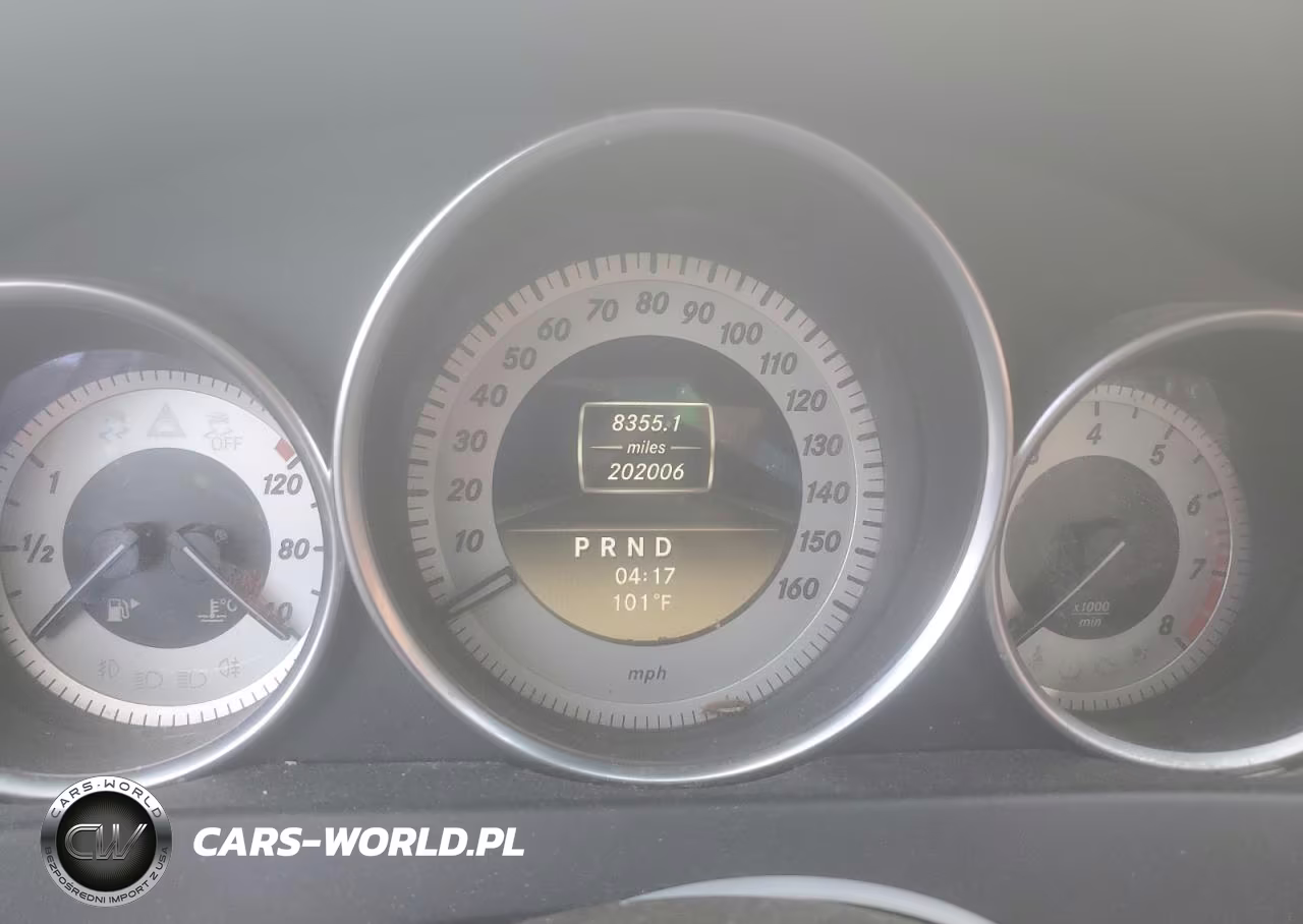 2012 Mercedes-Benz C 250 VIN:WDDGF4HBXCA622670 - 9