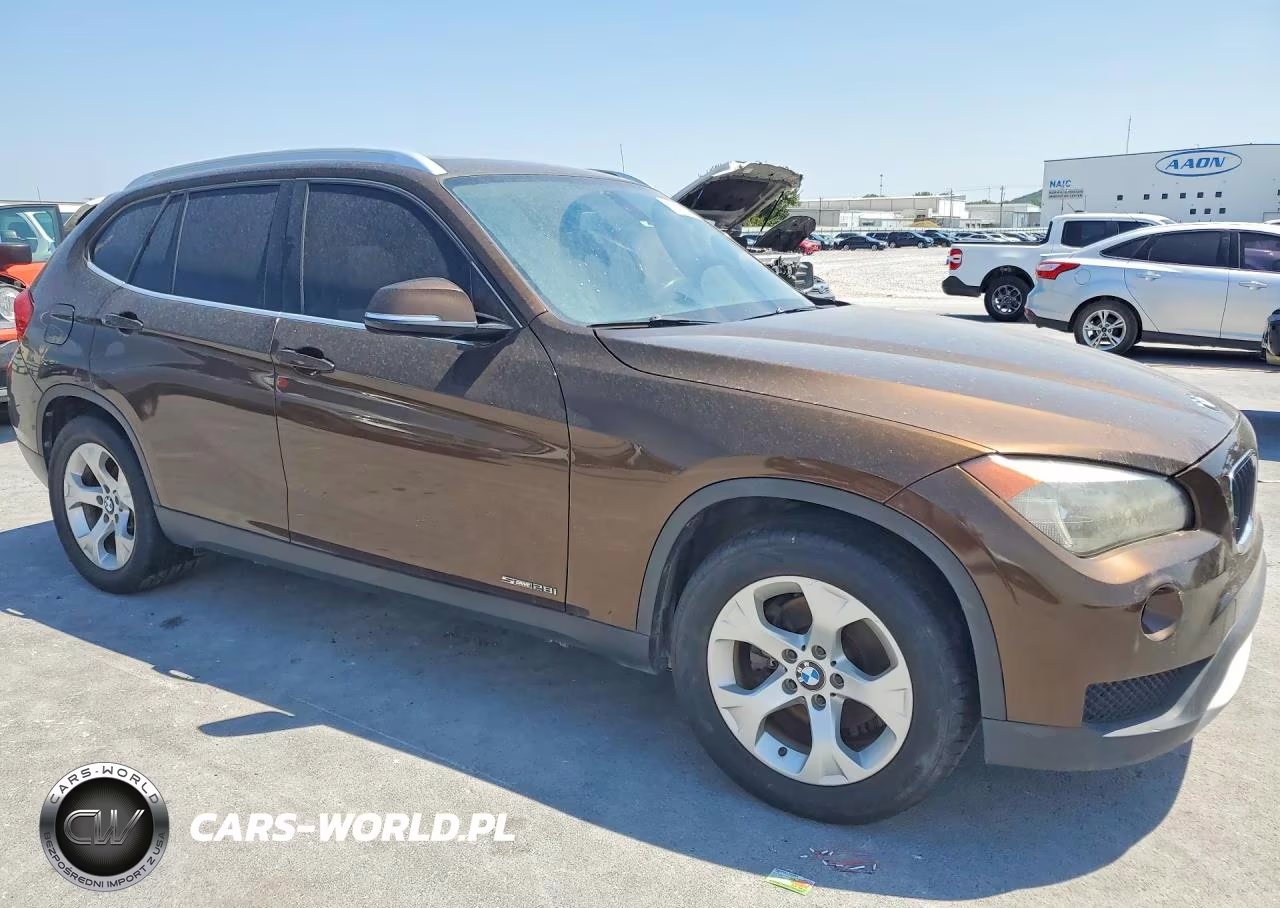2014 BMW X1 Sdrive28I VIN:WBAVM1C5XEVW51473 - 4