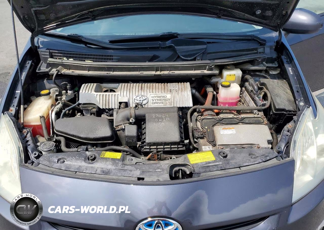 2011 Toyota Prius Two VIN:JTDKN3DUXB0295992 - 11