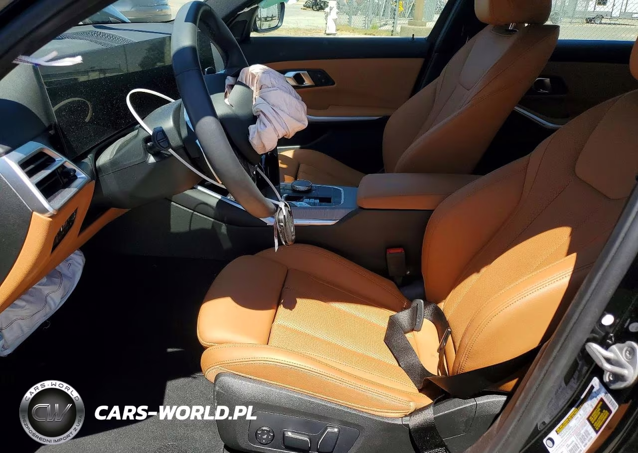 2026 BMW 330I VIN:3MW69CW0XT8F85492 - 7