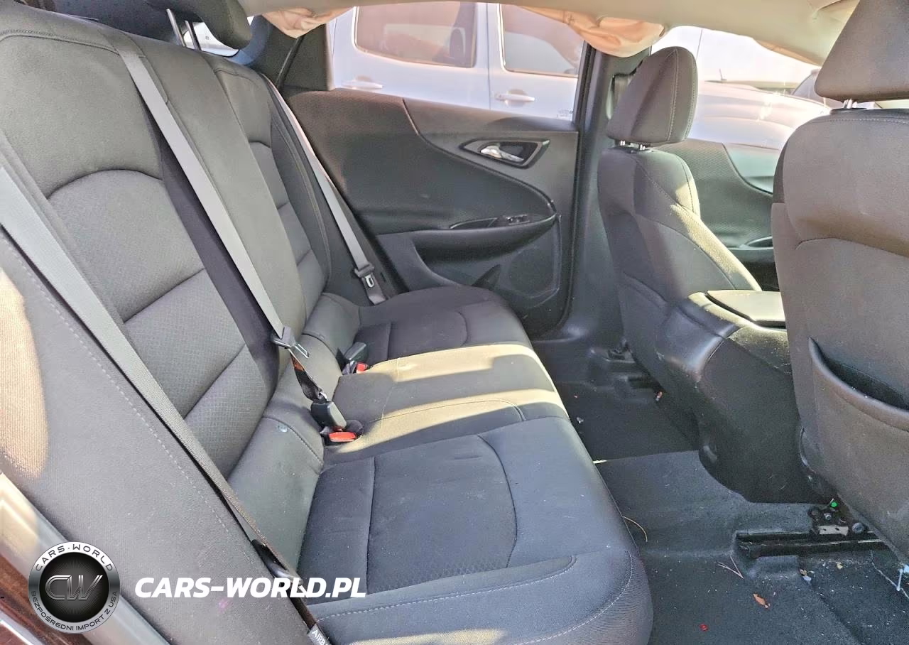 2020 Chevrolet Malibu Rs VIN:1G1ZG5STXLF043634 - 10
