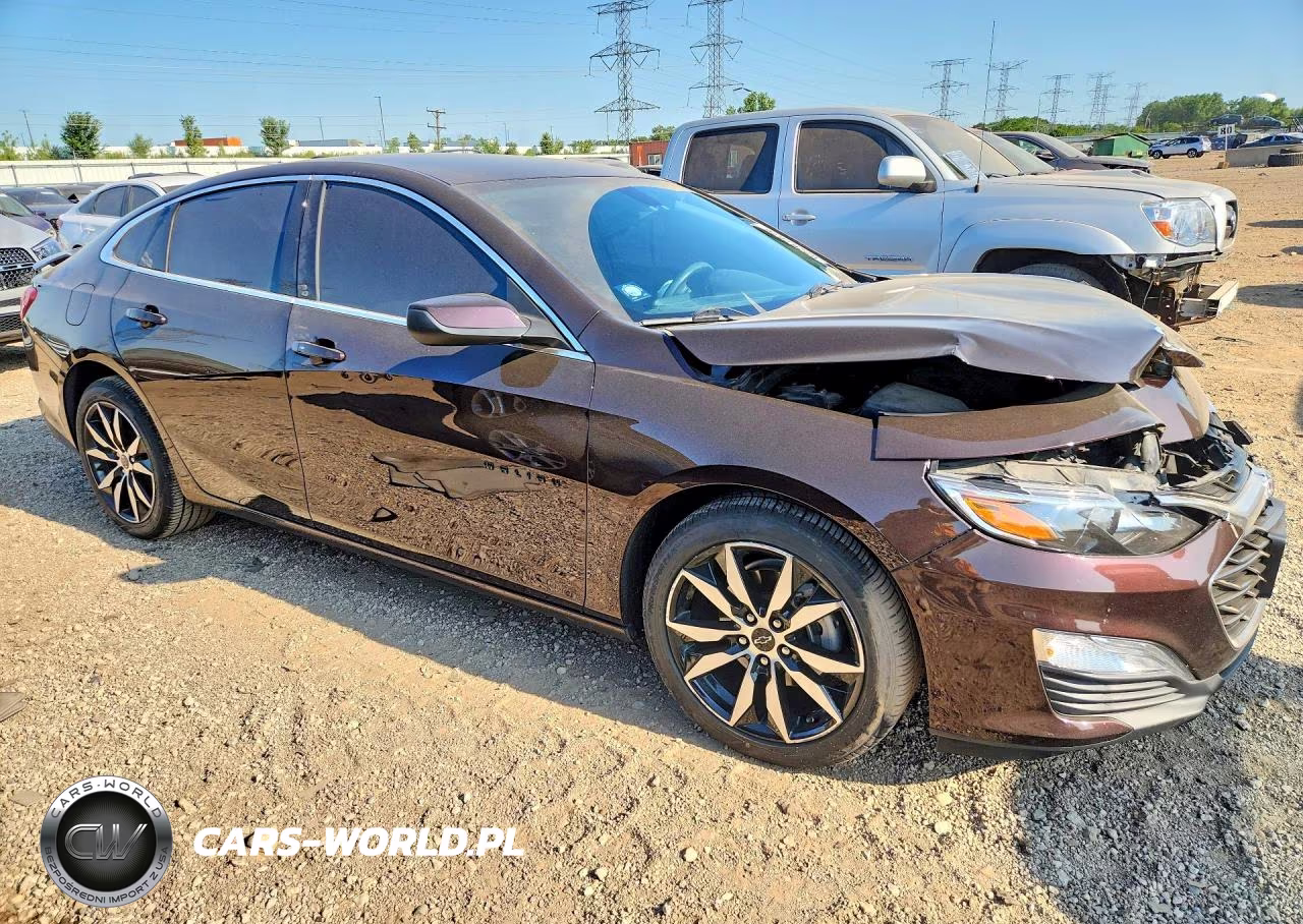 2020 Chevrolet Malibu Rs VIN:1G1ZG5STXLF043634 - 4