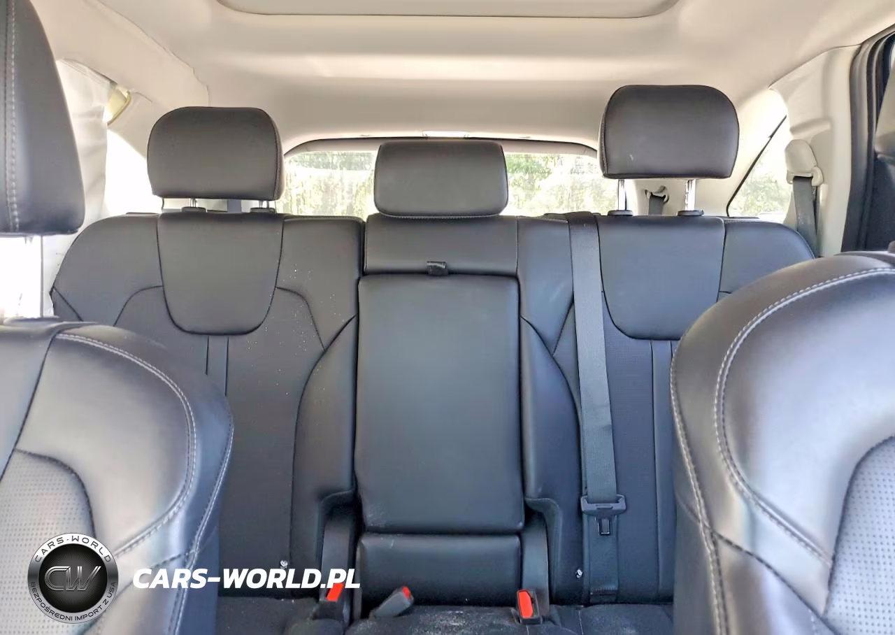 2024 Kia Sorento S VIN:5XYRL4JC3RG277330 - 10