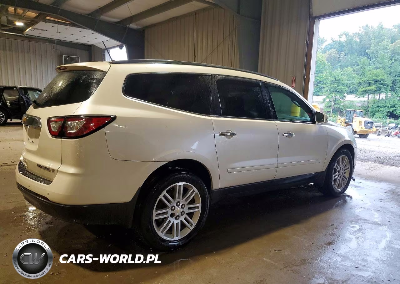 2014 Chevrolet Traverse Lt VIN:1GNKVGKDXEJ337819 - 3