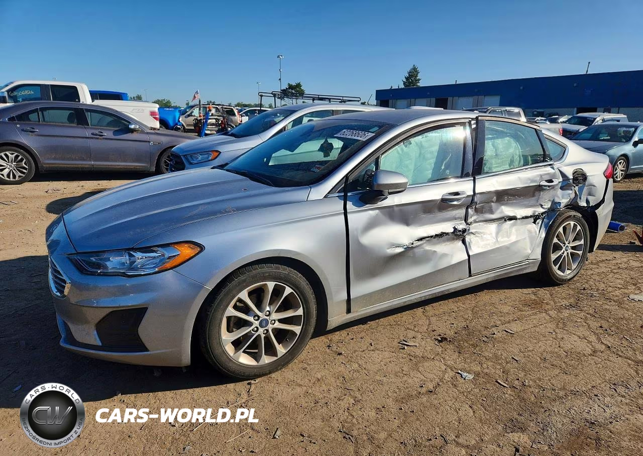 2020 Ford Fusion Se – zdjęcie 1 z 12
