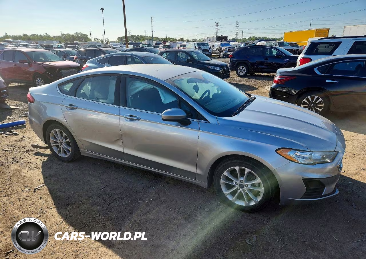 2020 Ford Fusion Se VIN:3FA6P0HD9LR125330 - 4
