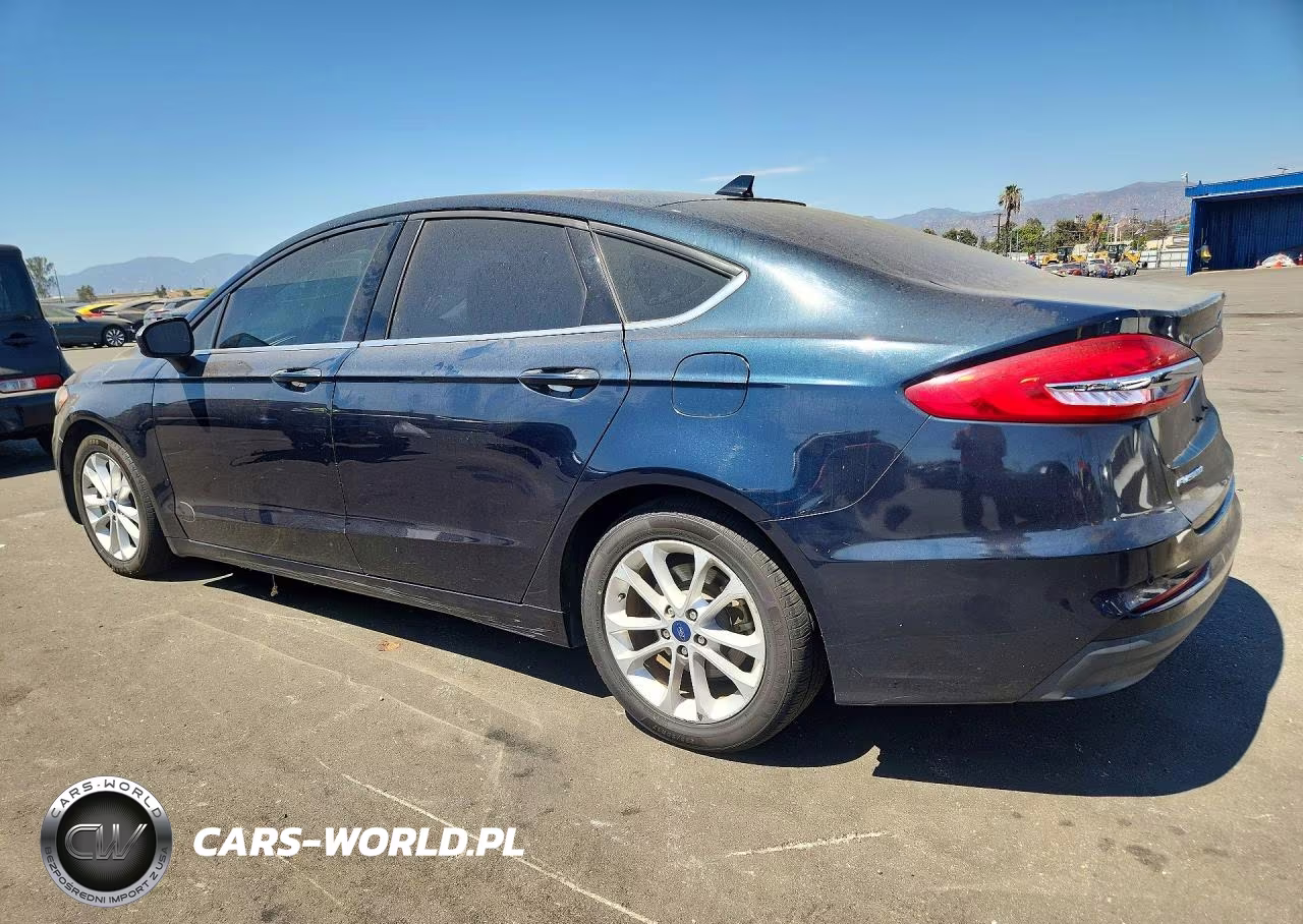 2020 Ford Fusion Se VIN:3FA6P0LU3LR189905 - 2