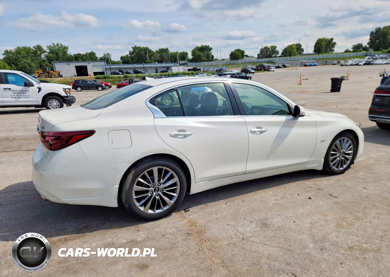 2018 Infiniti Q50 3.0T Luxe VIN:JN1EV7AR8JM433771 - 3