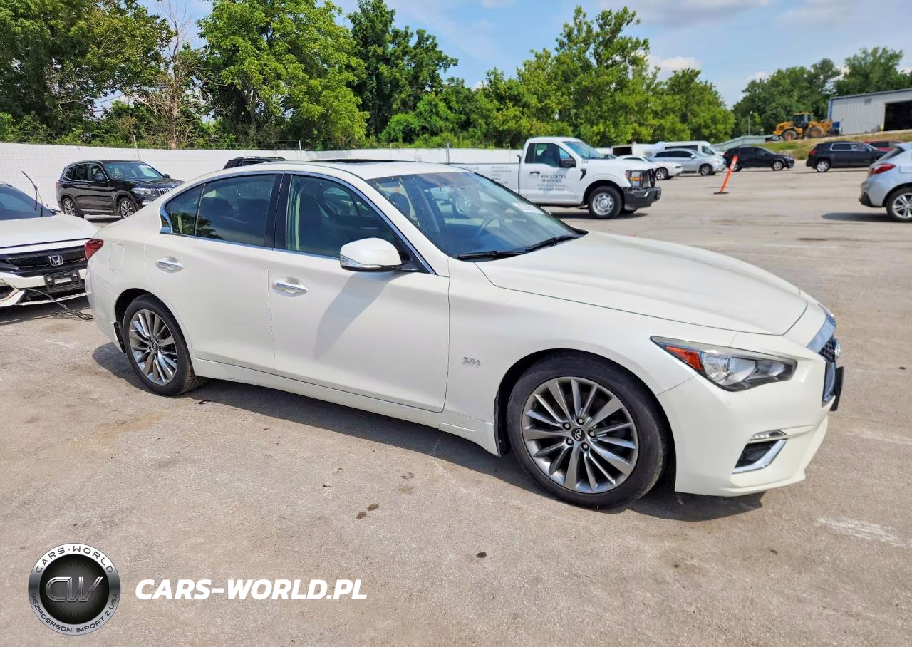 2018 Infiniti Q50 3.0T Luxe VIN:JN1EV7AR8JM433771 - 4
