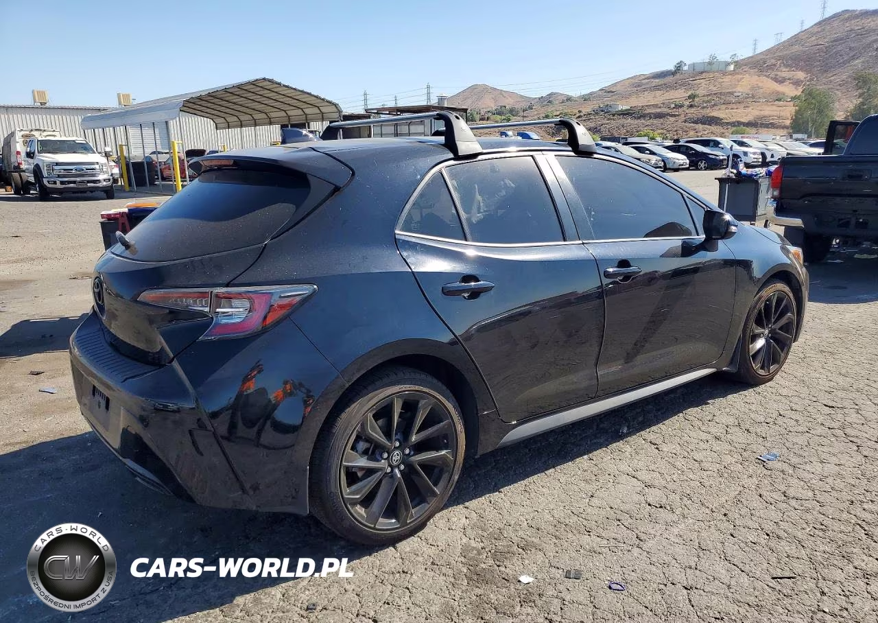 2022 Toyota Corolla Hatchback Se Nightshade Edition VIN:JTND4MBE9N3166654 - 3