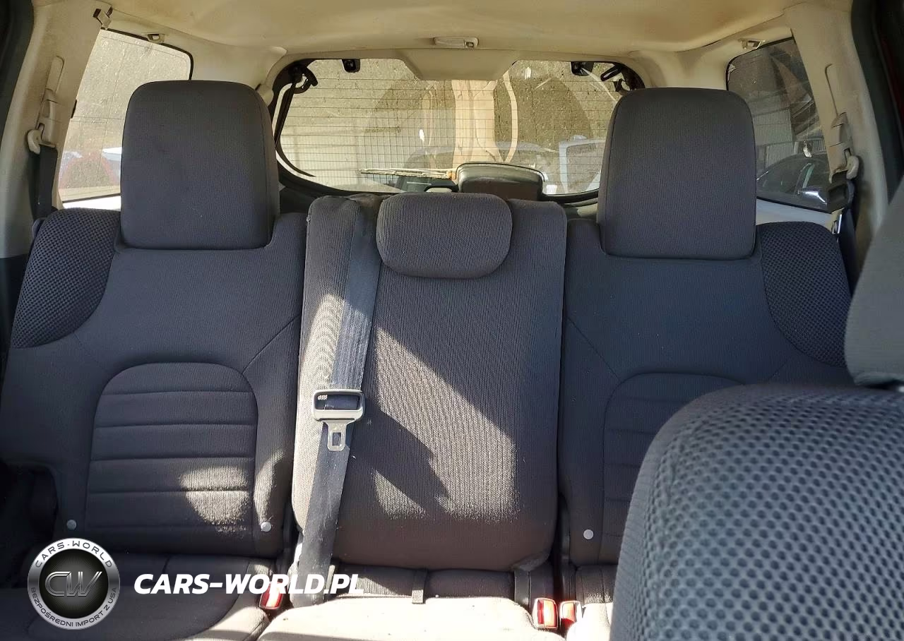 2012 Nissan Pathfinder S VIN:5N1AR1NB4CC606216 - 10