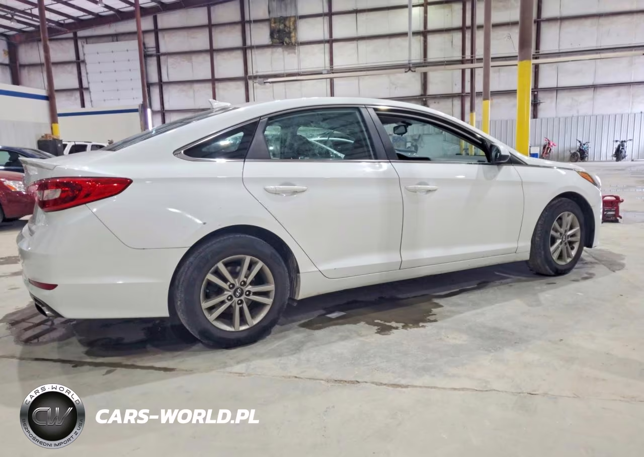 2016 Hyundai Sonata Se VIN:5NPE24AF0GH260616 - 3