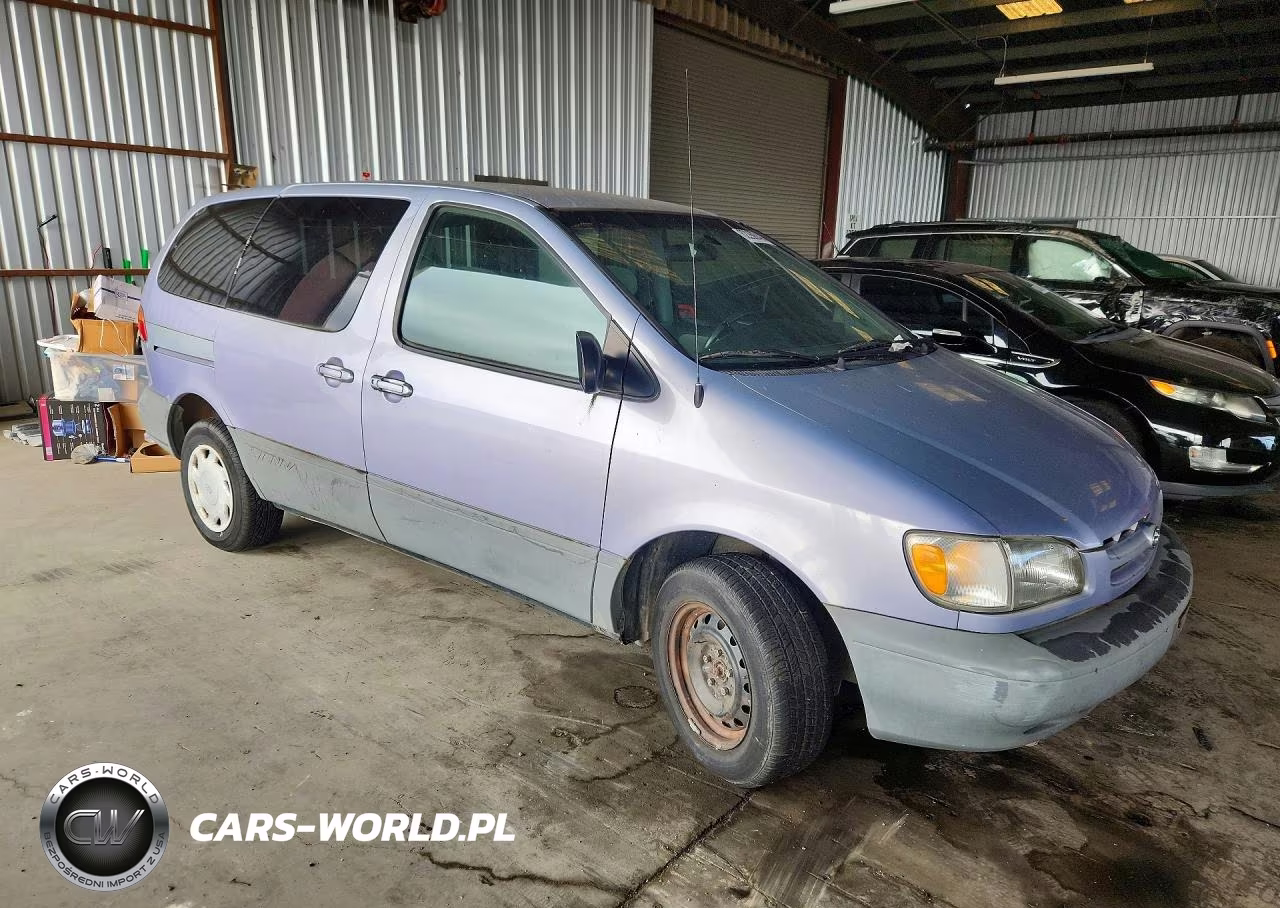1999 Toyota Sienna Ce VIN:4T3ZF19C5XU094410 - 4