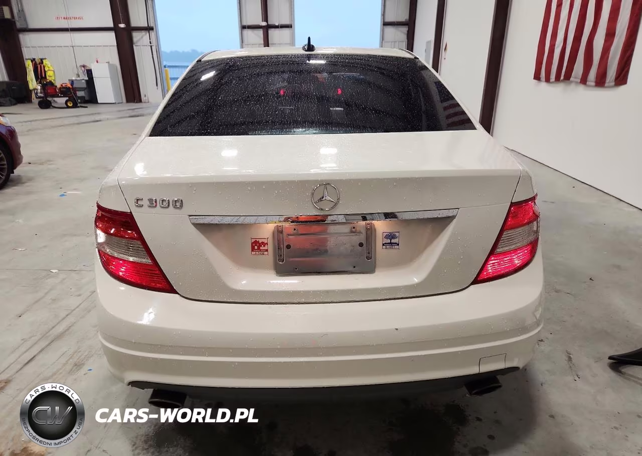2011 Mercedes-Benz C 300 VIN:WDDGF5EB8BA416806 - 6