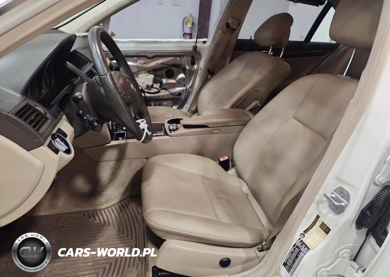 2011 Mercedes-Benz C 300 VIN:WDDGF5EB8BA416806 - 7