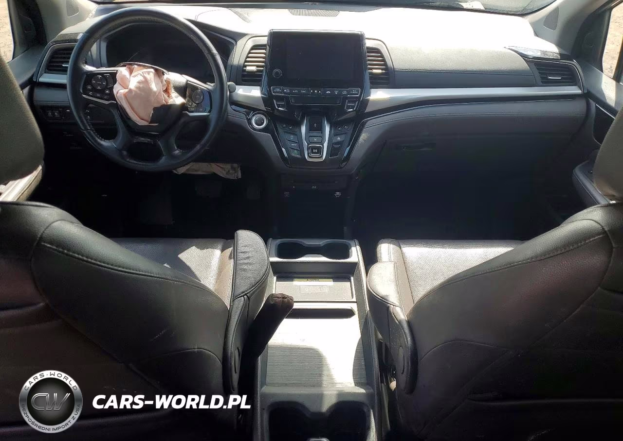 2018 Honda Odyssey Elite VIN:5FNRL6H92JB105212 - 8