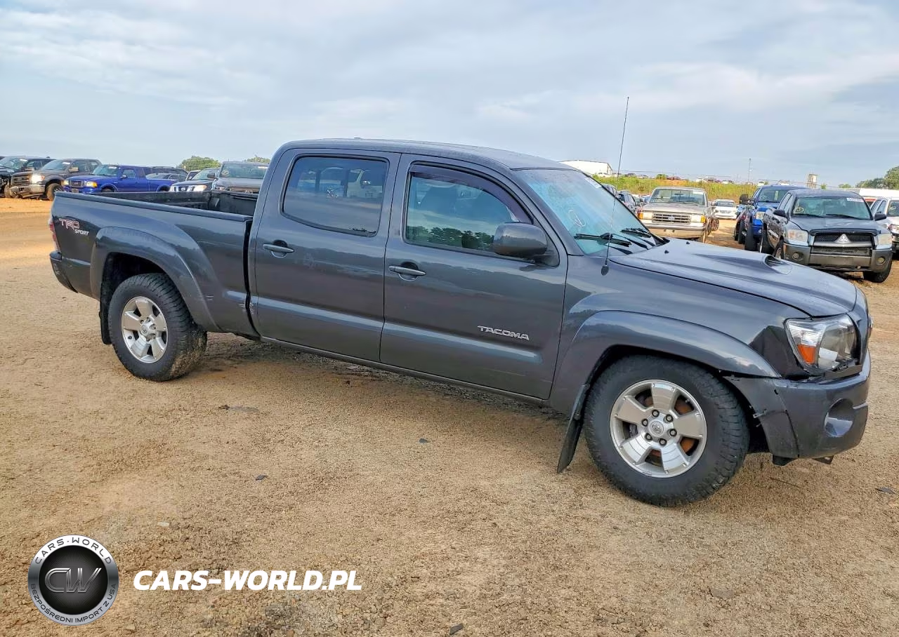 2011 Toyota Tacoma Double Cab Long Bed VIN:3TMMU4FN8BM036003 - 4