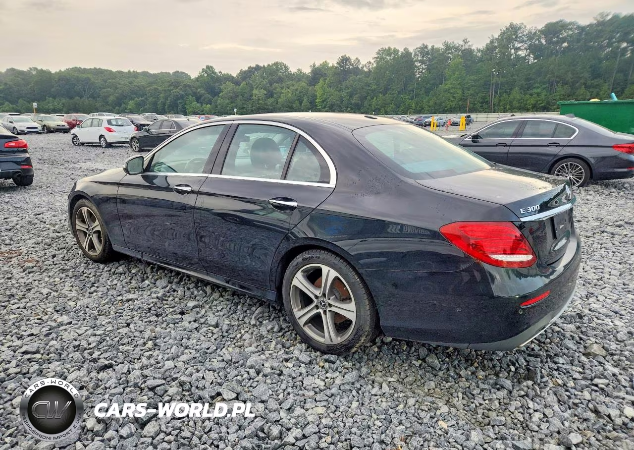 2018 Mercedes-Benz E 300 VIN:WDDZF4JB2JA375967 - 2