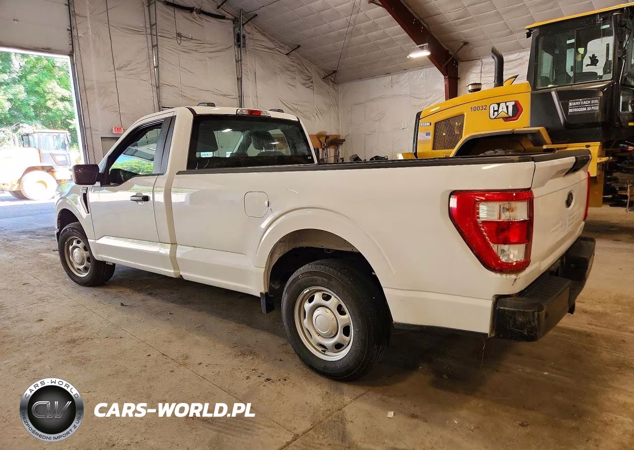 2023 Ford F150 VIN:1FTMF1CB5PKE33119 - 2