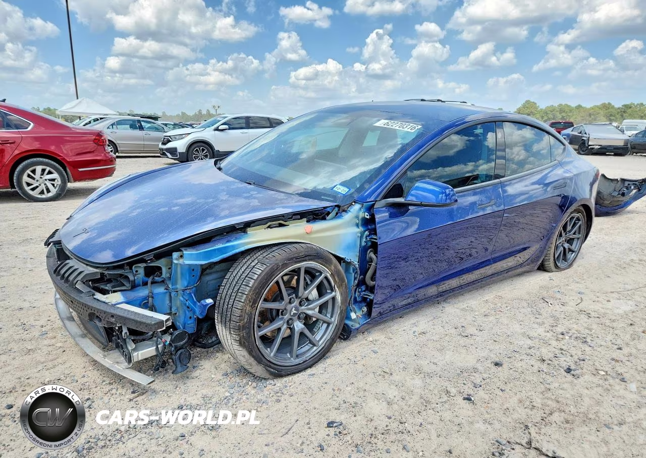 2020 Tesla Model 3 – zdjęcie 1 z 13