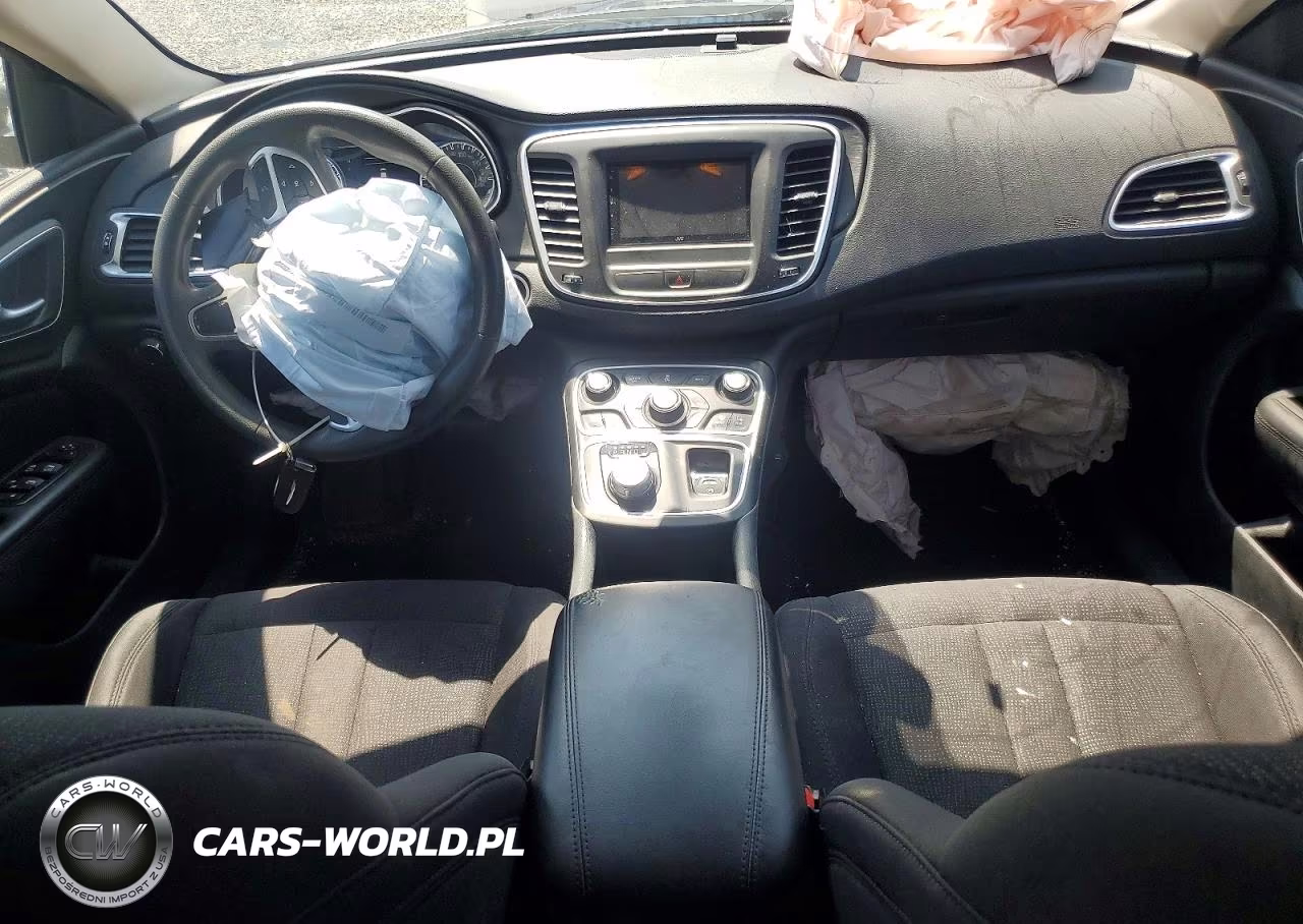 2015 Chrysler 200 Limited VIN:1C3CCCAB4FN561680 - 8