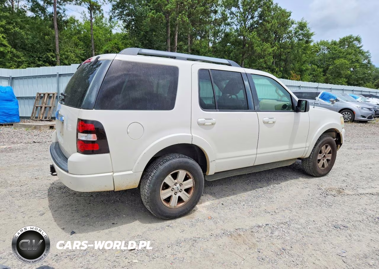 2009 Ford Explorer Xlt VIN:1FMEU63E69UA42856 - 3