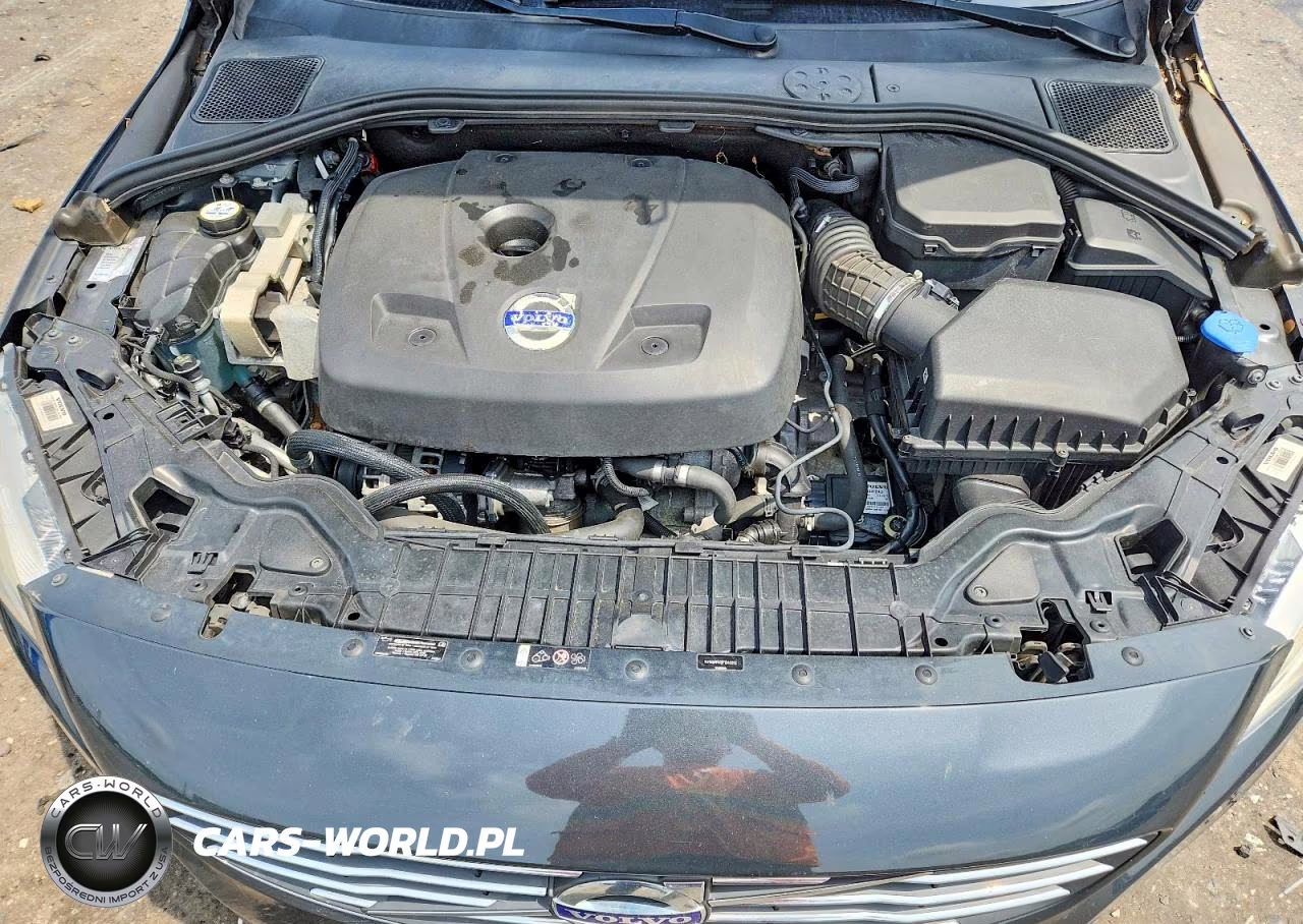 2015 Volvo S60 Premier VIN:YV149MFK5F1343312 - 11
