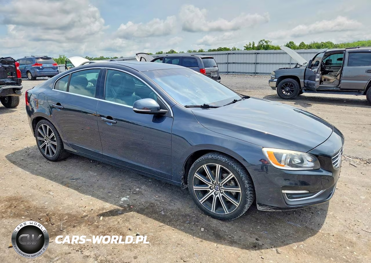 2015 Volvo S60 Premier VIN:YV149MFK5F1343312 - 4