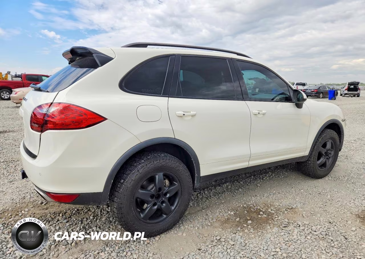 2012 Porsche Cayenne S VIN:WP1AB2A26CLA40708 - 3