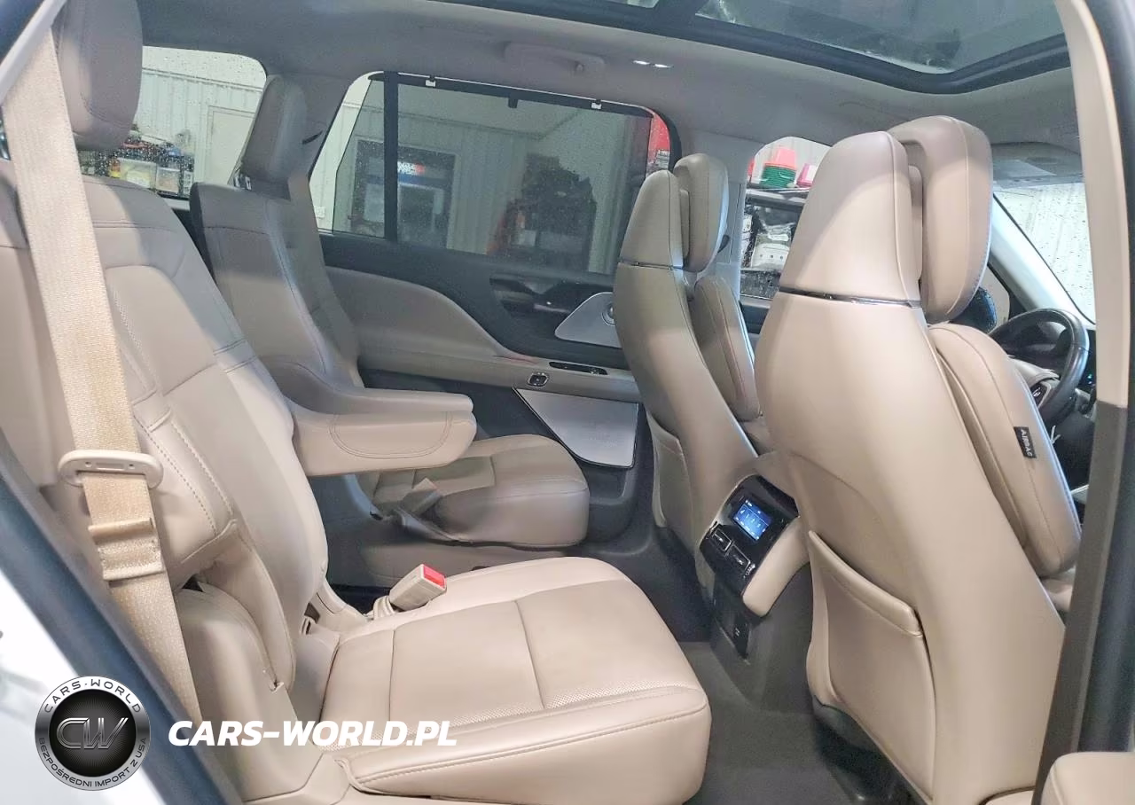 2022 Lincoln Aviator Reserve VIN:5LM5J7XC9NGL01563 - 11