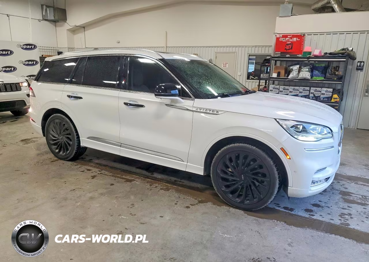 2022 Lincoln Aviator Reserve VIN:5LM5J7XC9NGL01563 - 4