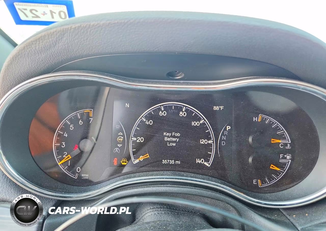 2020 Jeep Grand Cherokee Laredo VIN:1C4RJEAG5LC203417 - 9