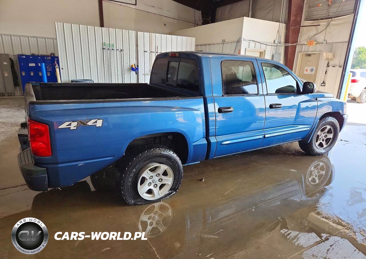 2005 Dodge Dakota Quad Slt VIN:1D7HW48J25S294217 - 3