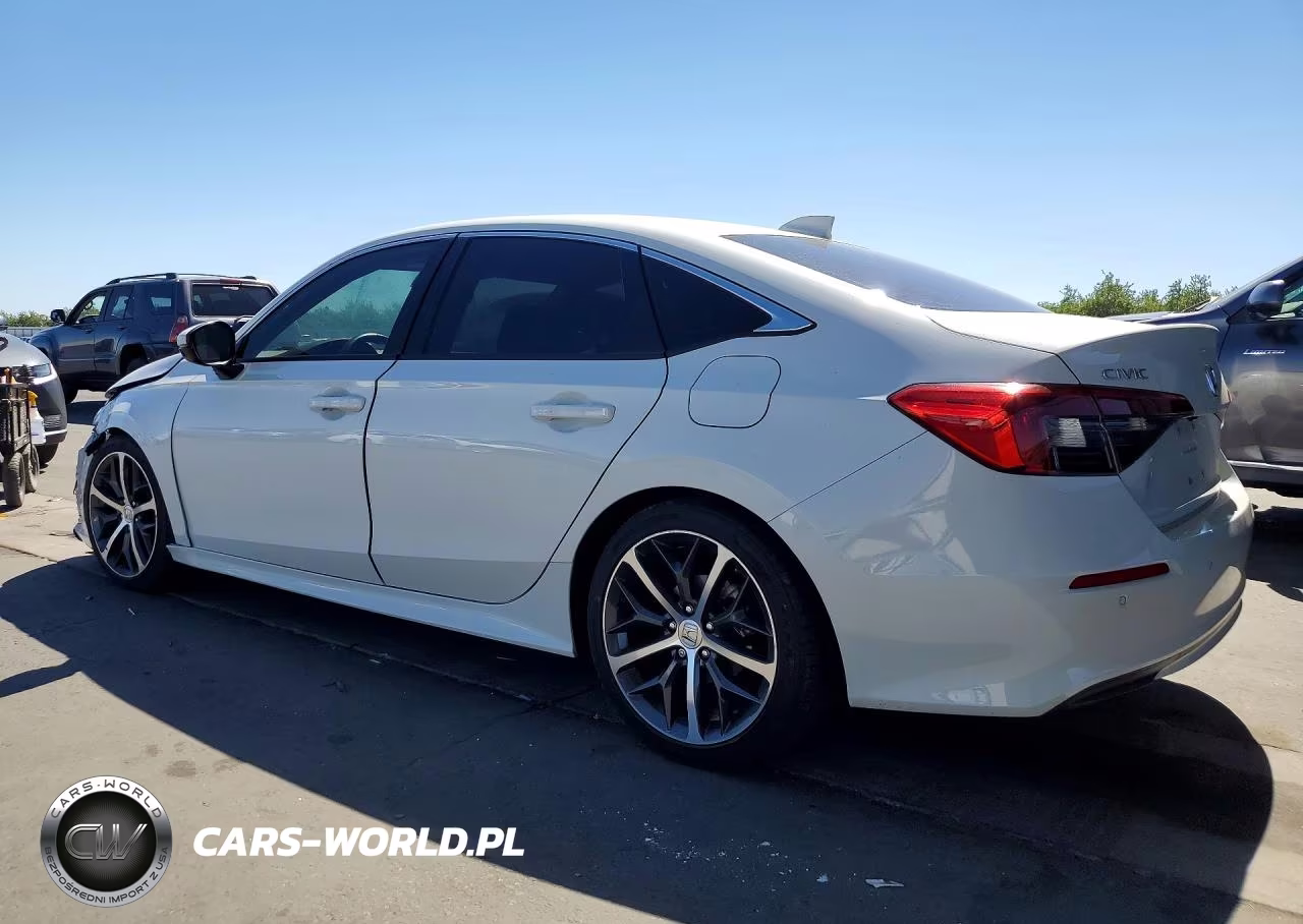 2024 Honda Civic Touring VIN:2HGFE1F96RH330100 - 2