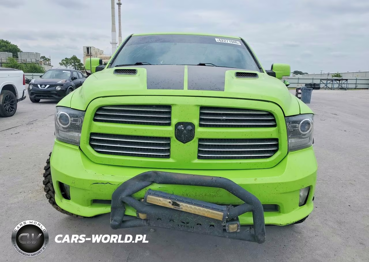 2017 Ram 1500 Sport VIN:1C6RR7MT9HS809241 - 5