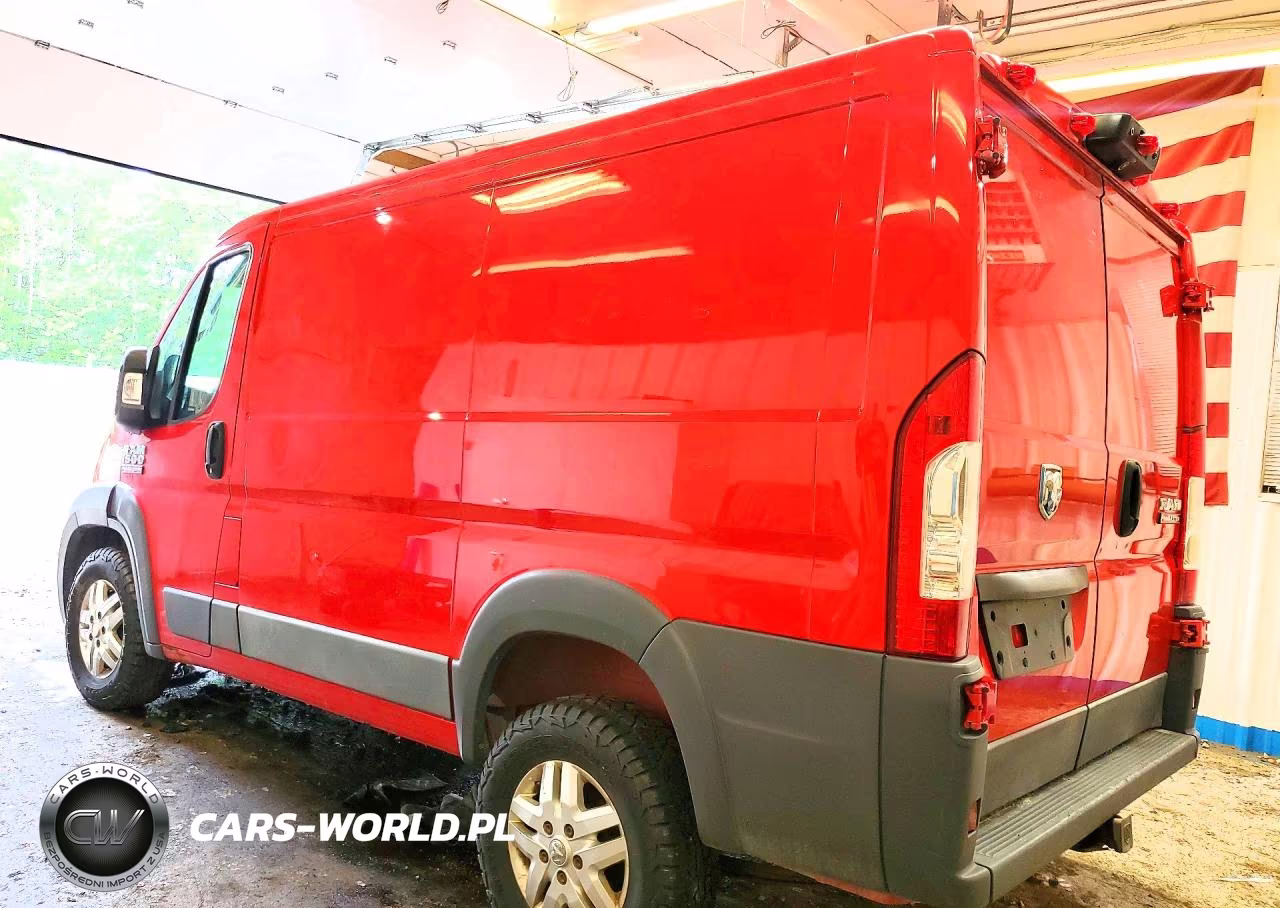 2018 Ram Promaster 1500 1500 Standard VIN:3C6TRVNG8JE124538 - 2