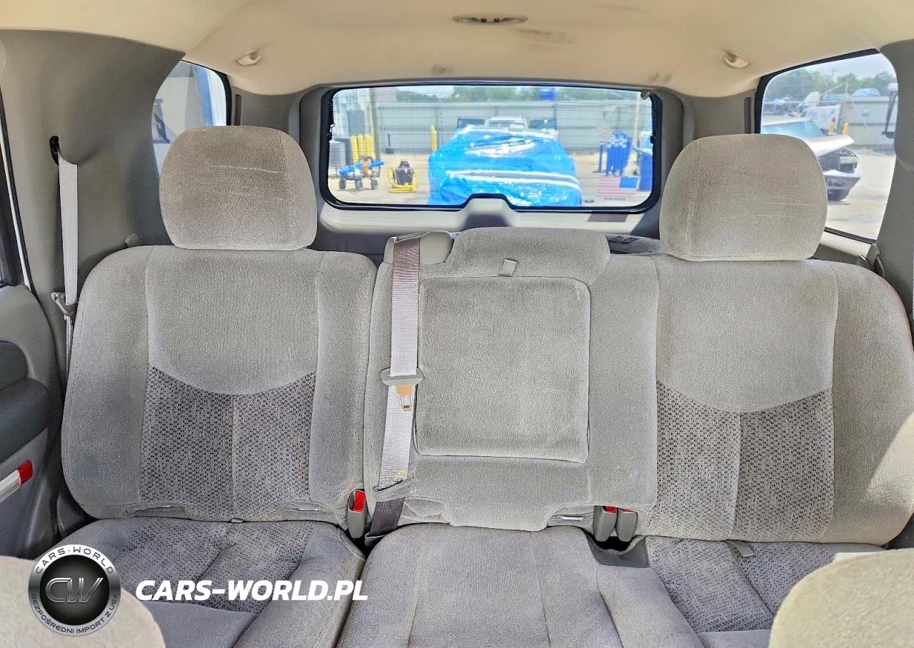2003 Chevrolet Tahoe C1500 VIN:1GNEC13V83J340013 - 10