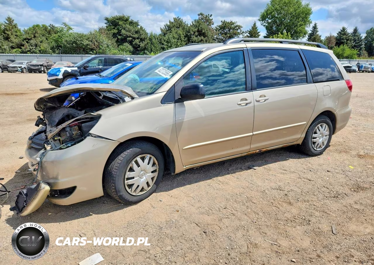 2005 Toyota Sienna Le 7 Passenger – zdjęcie 1 z 13