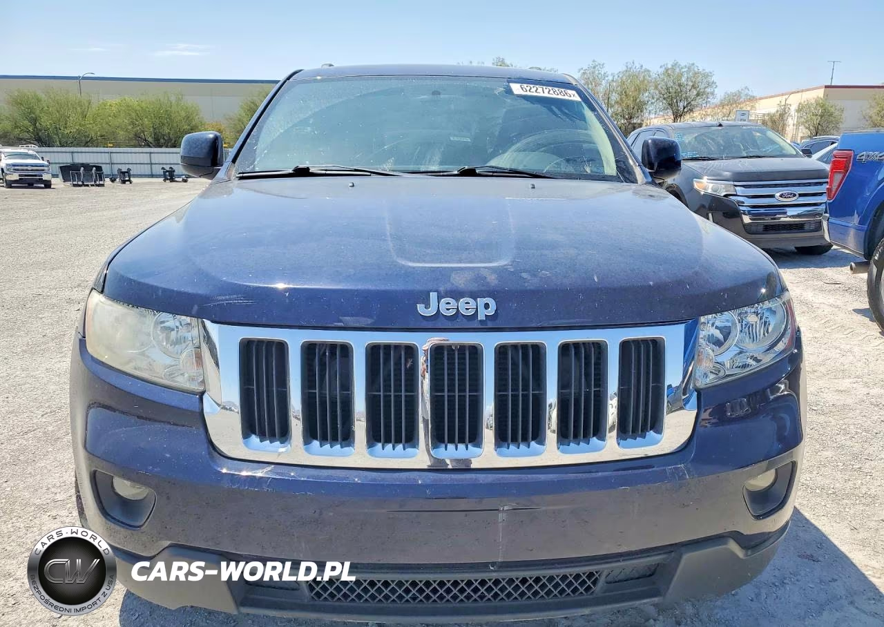 2013 Jeep Grand Cherokee Laredo VIN:1C4RJFAG2DC548184 - 5
