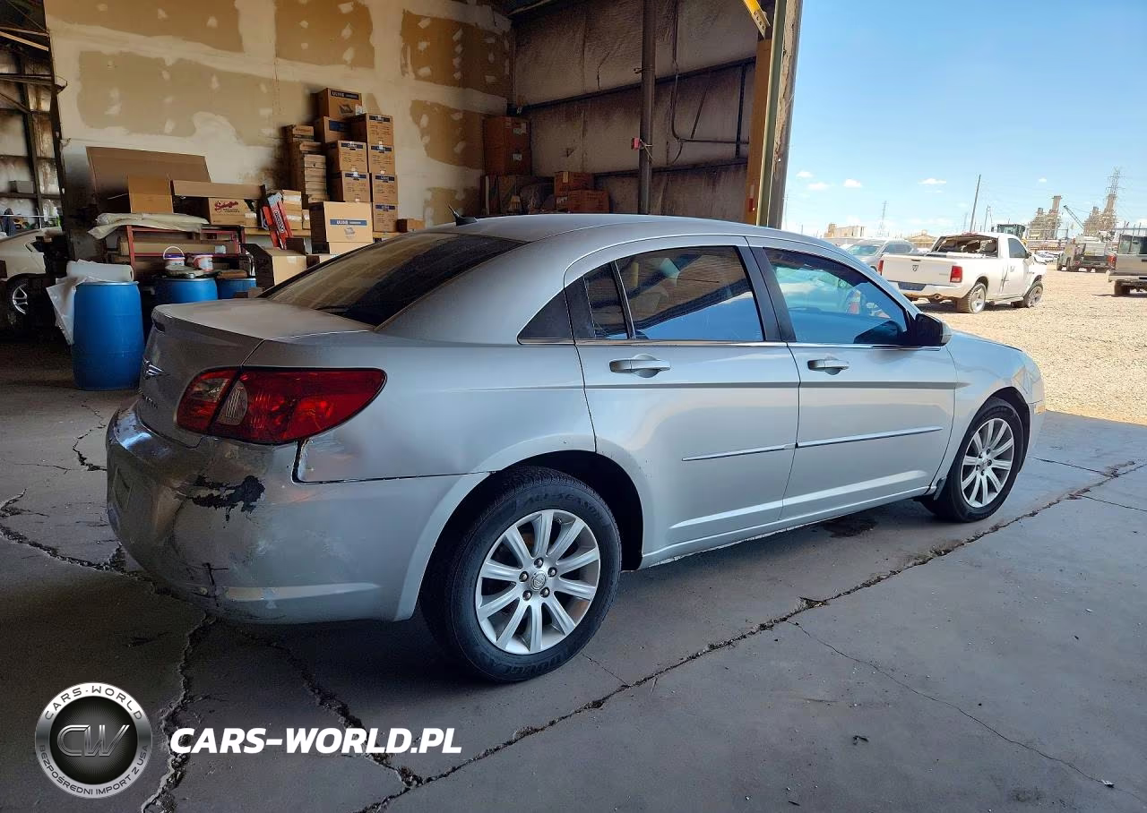 2010 Chrysler Sebring Limited VIN:1C3CC5FD5AN190818 - 3