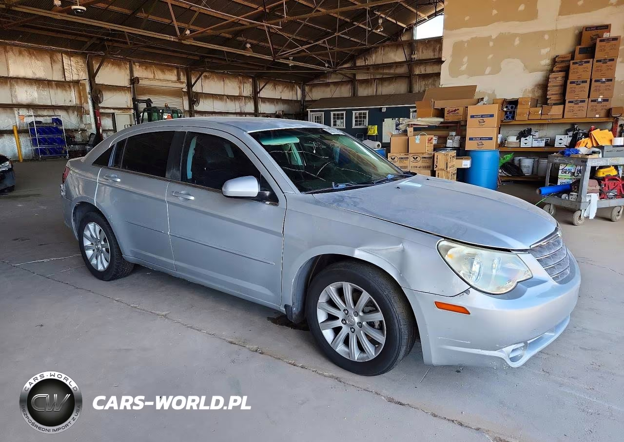 2010 Chrysler Sebring Limited VIN:1C3CC5FD5AN190818 - 4