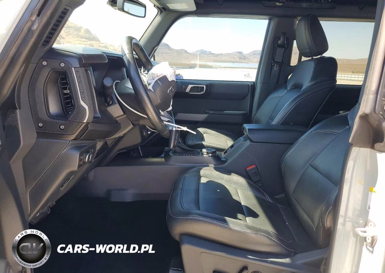 2021 Ford Bronco First Edition VIN:1FMEE5EP7MLA42031 - 7