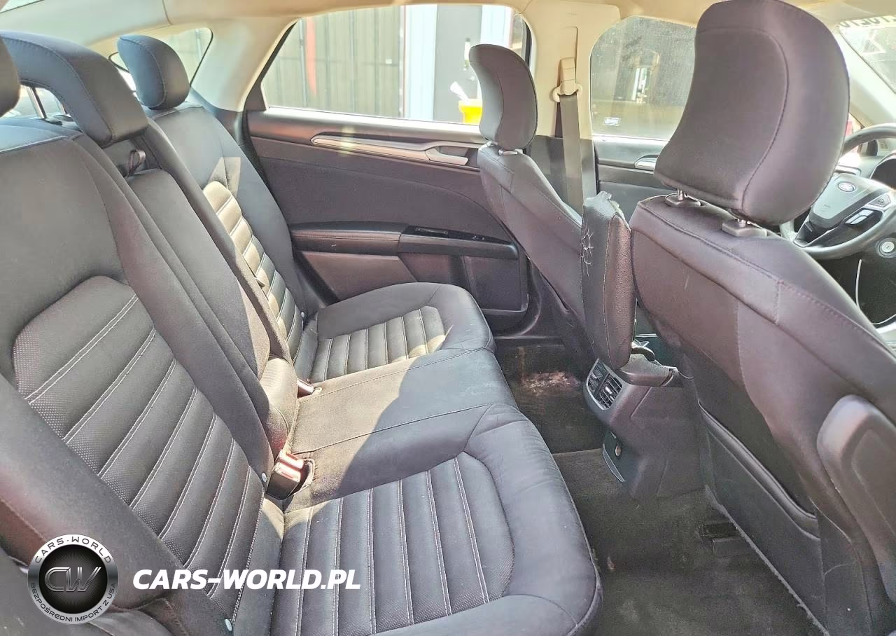 2015 Ford Fusion Se VIN:3FA6P0H71FR208622 - 10