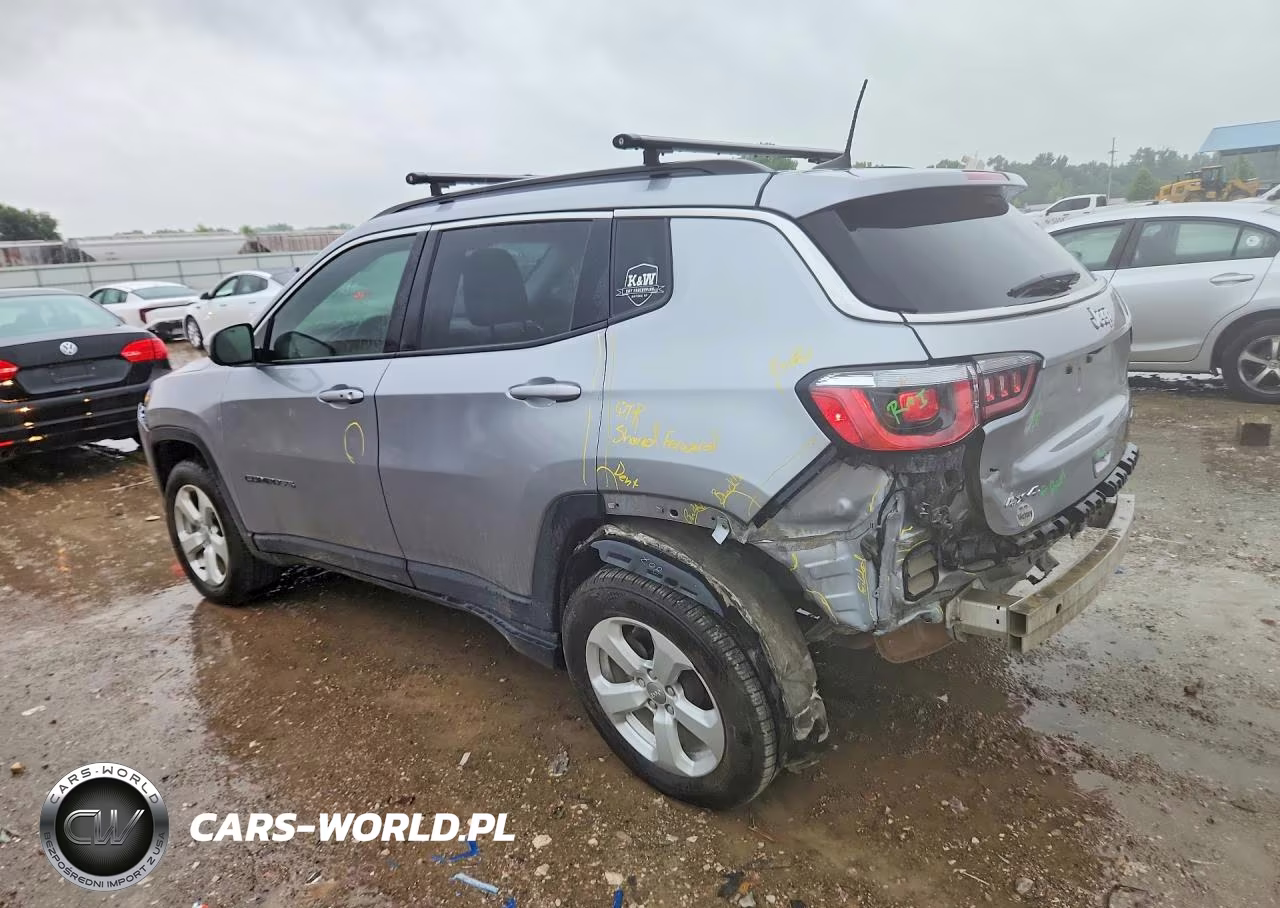 2019 Jeep Compass Latitude VIN:3C4NJDBBXKT592635 - 2