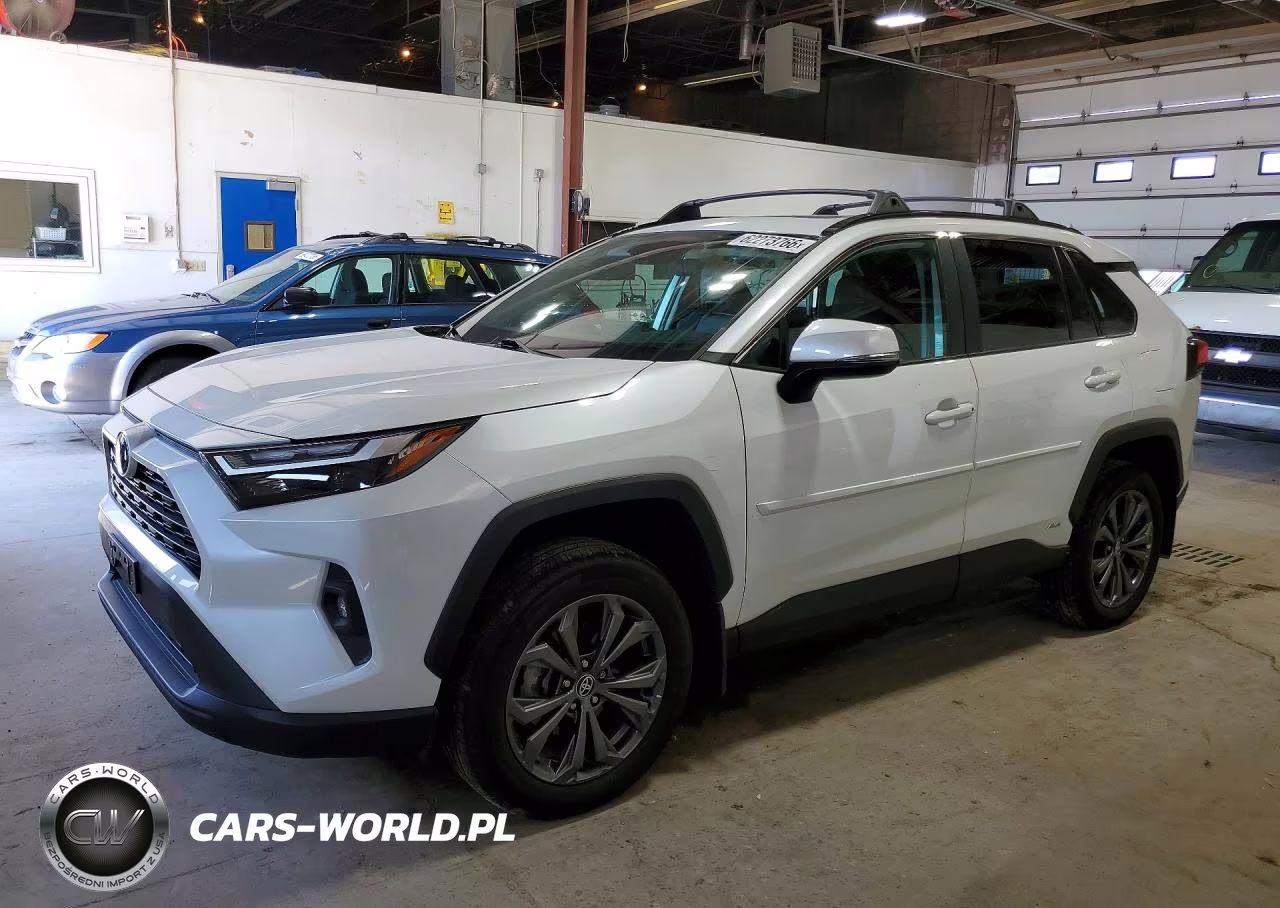 2024 Toyota Rav4 Xle Premium VIN:4T3B6RFV1RU158399 - 1