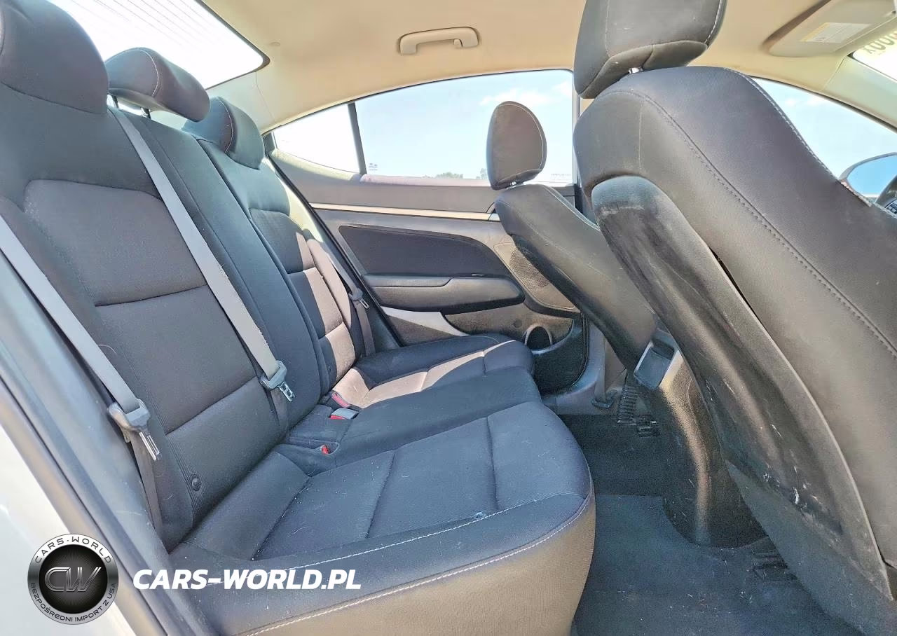 2018 Hyundai Elantra Sel VIN:5NPD84LF6JH215842 - 10